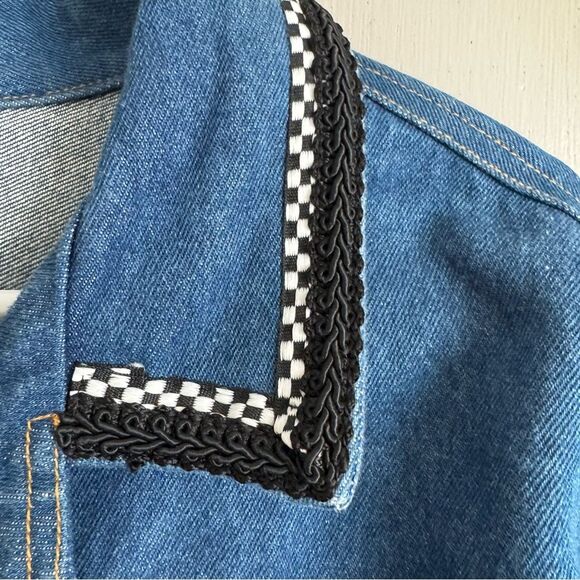 Vintage 90's Denim Jacket with Retro 50's Diner Embroidery Back Graphic - Picture 3 of 5